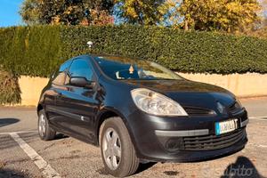 Renault Clio 1.2 - 75 CV perfetta per neopatentati