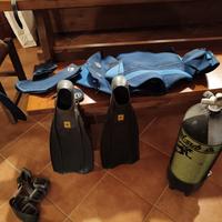 Intero corredo ed attrezzatura   da Sub.