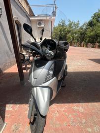 Kymco People Gti 200 29000km completo di tutto