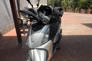 Kymco People Gti 200 29000km completo di tutto