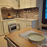 cucina in legno castagno