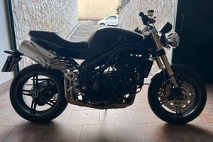 Triumph Speed Triple 1050