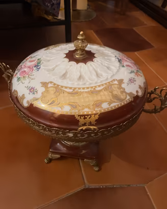 “Alfa”centrotavola vintage in porcellana e Ottone