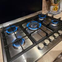 fuochi gas Whirlpool 7522 con coprifuochi