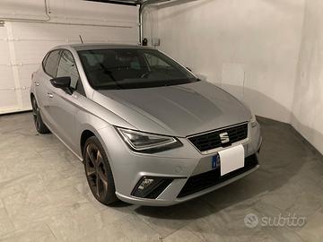 SEAT IBIZA FULL OPTIONAL