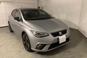 SEAT IBIZA FULL OPTIONAL