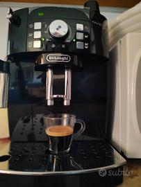 Macchina da caffè DeLonghi Magnifica S