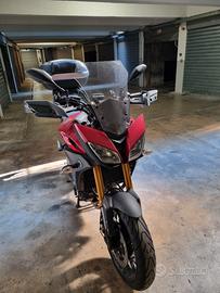 yamaha tracer mt 09 abs del 2015 a 6.200 € + acces