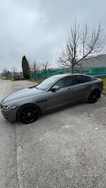 Jaguar XE  2.0 D 180 CV aut. Prestige