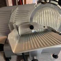 Affettatrice FABA a gravità 250 GL