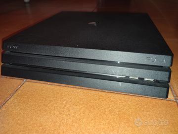 PlayStation 4pro (prezzo trattabile)