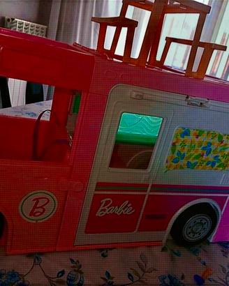 Camper Barbie
