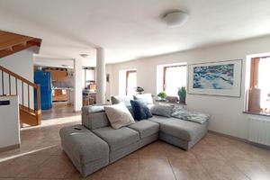 ELEGANTE APPARTAMENTO BICAMERE IN CENTRO - SENZ...