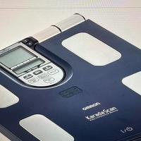 Bilancia omron bf511