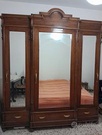 Armadio antico