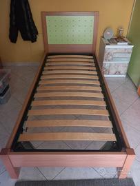 Letto singolo completo di rete a doghe