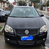 VOLKSWAGEN POLO 1,2