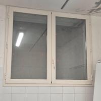 FINESTRA DOPPIA ANTA IN PVC 140X122H