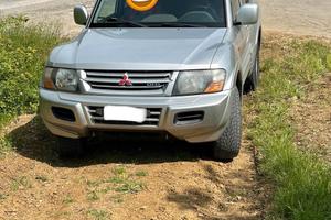 Mitsubishi Pajero 3200
