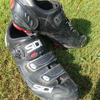 scarpa MTB Sidi nere