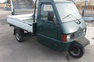 Piaggio APE 703 BENZINA CASSONE FISSO