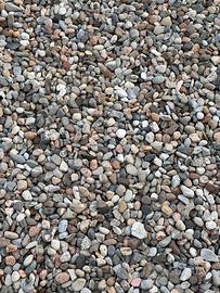 Sassi decorativi per giardino – da ritirare