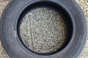 2 pneumatici gomme Bridgestone 195/60 R16 89H