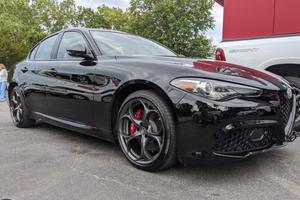 Alfa Romeo Giulia 2.2 JTDM 180 CV Super