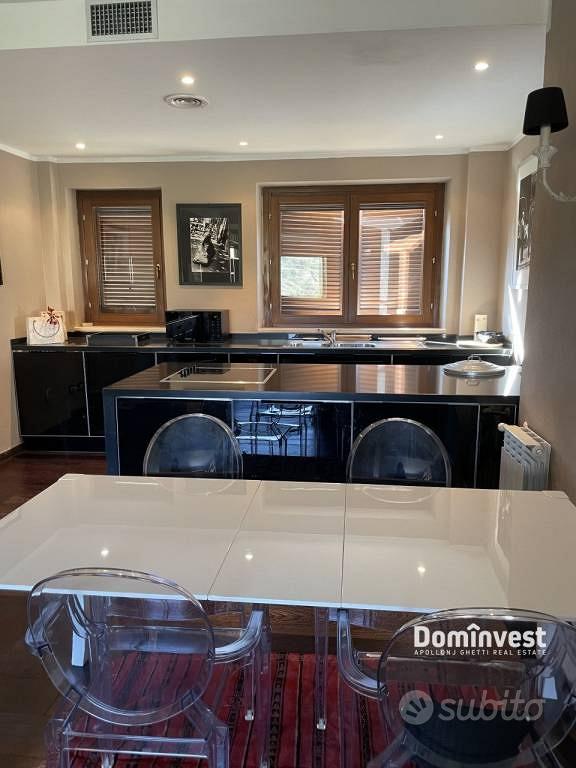 Appartamento di 97 m² con 3 locali e box auto dopp - Vista 6