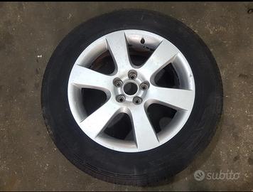 Ruota con cerchio in lega orig. hyundai santa Fe