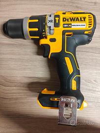 Avvitatore DeWalt con Caricabatterie 