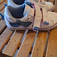 Scarpe bimbo num 28