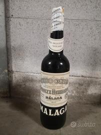 bottiglia antica Málaga dulce negro 