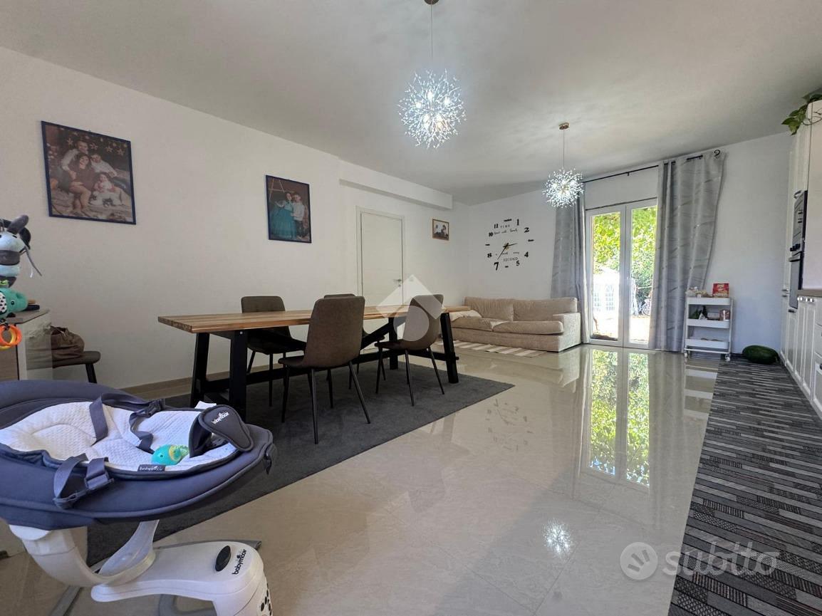 VILLA SINGOLA A MORCIANO DI ROMAGNA - Vista 6