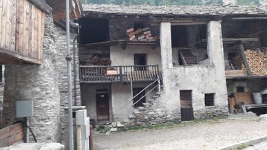 Rustico montano da ristrutturare