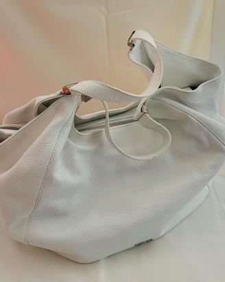 borsa a mano in pelle martellata bianca