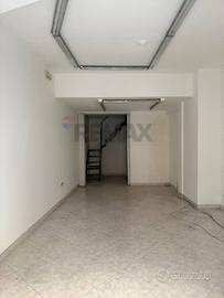 Locale Commerciale - Acireale