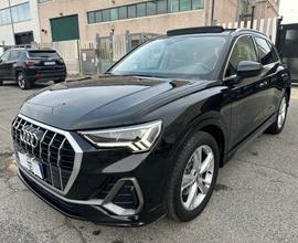 AUDI Q3 40 TFSI quattro S tronic