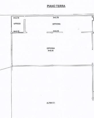 Immobile di 400 m² a Montecchio Emilia