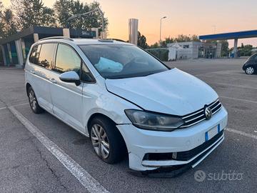 Volkswagen Touran 1.6 TDI 115 CV SCR Comfortline B