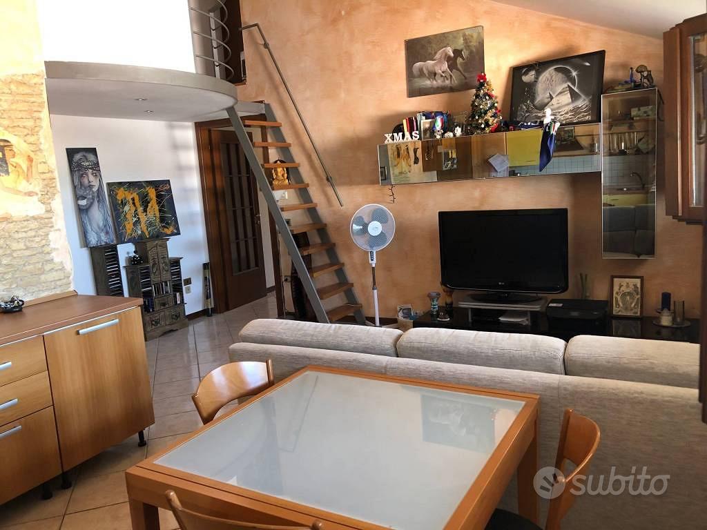 Appartamento di 80 m² con 3 locali e box auto a Oc - Vista 3