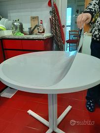 Tavolo rotondo nuovo