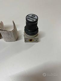 2 Regolatori di pressione 1/8 Metal Work