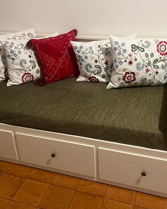 Letto/Divano Ikea