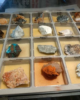 spettacolari , minerali e gemme 