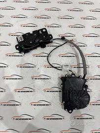Serratura cofano posteriore BMW X2 F39 D40983-107