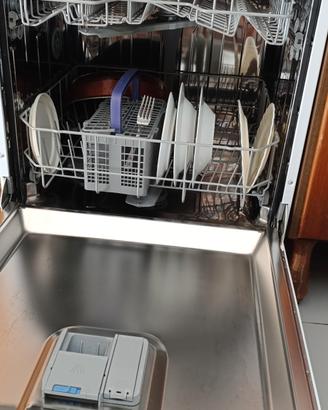 Lavastoviglie Beko 
