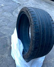 Michelin Pilot sport 4S