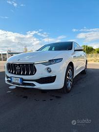 Maserati Levante V6 Diesel 275 CV AWD Granlusso TE