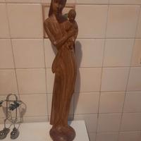 Statua in legno d'ulivo